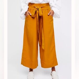 Free People The Rex Paints Size Small‎ Wide Leg Oversized Gold